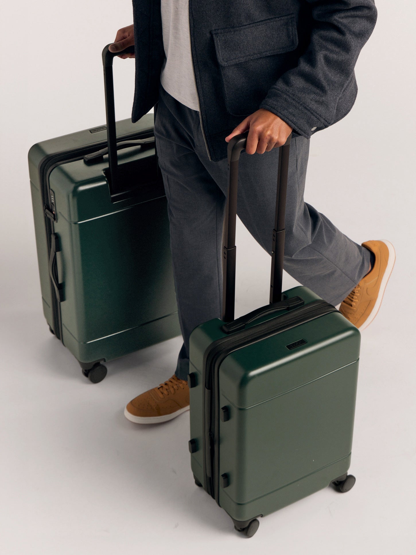 Hue Medium Luggage